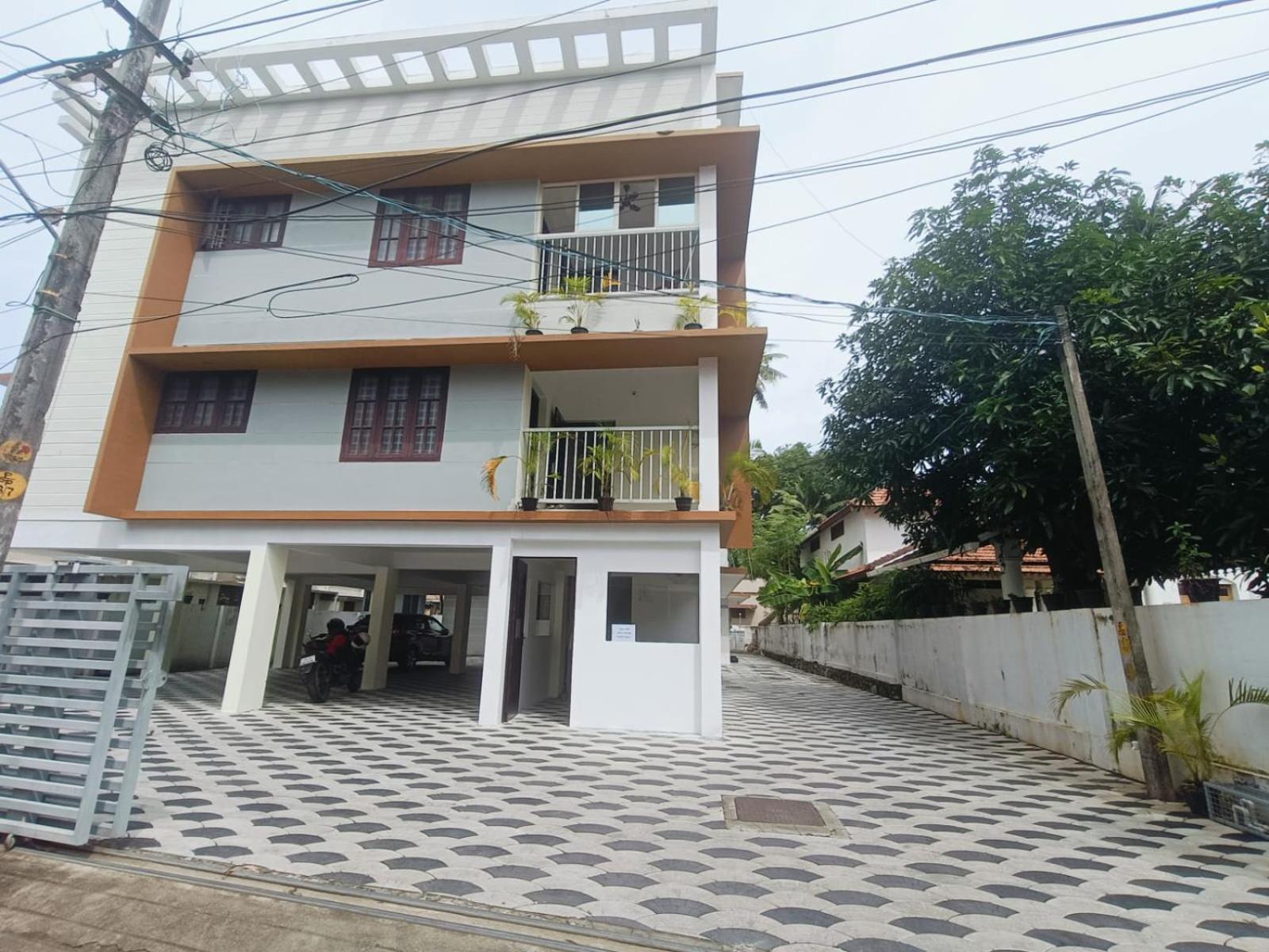 West Darshan Apartments And Villas Thiruvananthapuram Kültér fotó